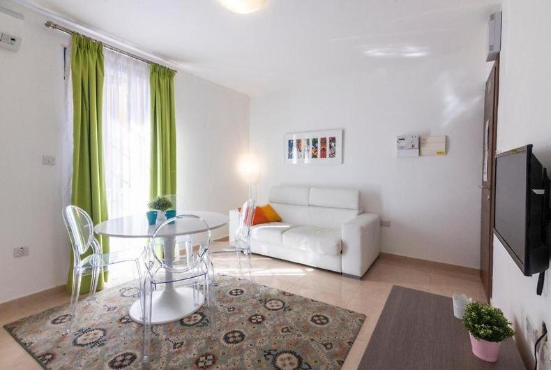 The Caves Apartments Saint Julian's Bagian luar foto