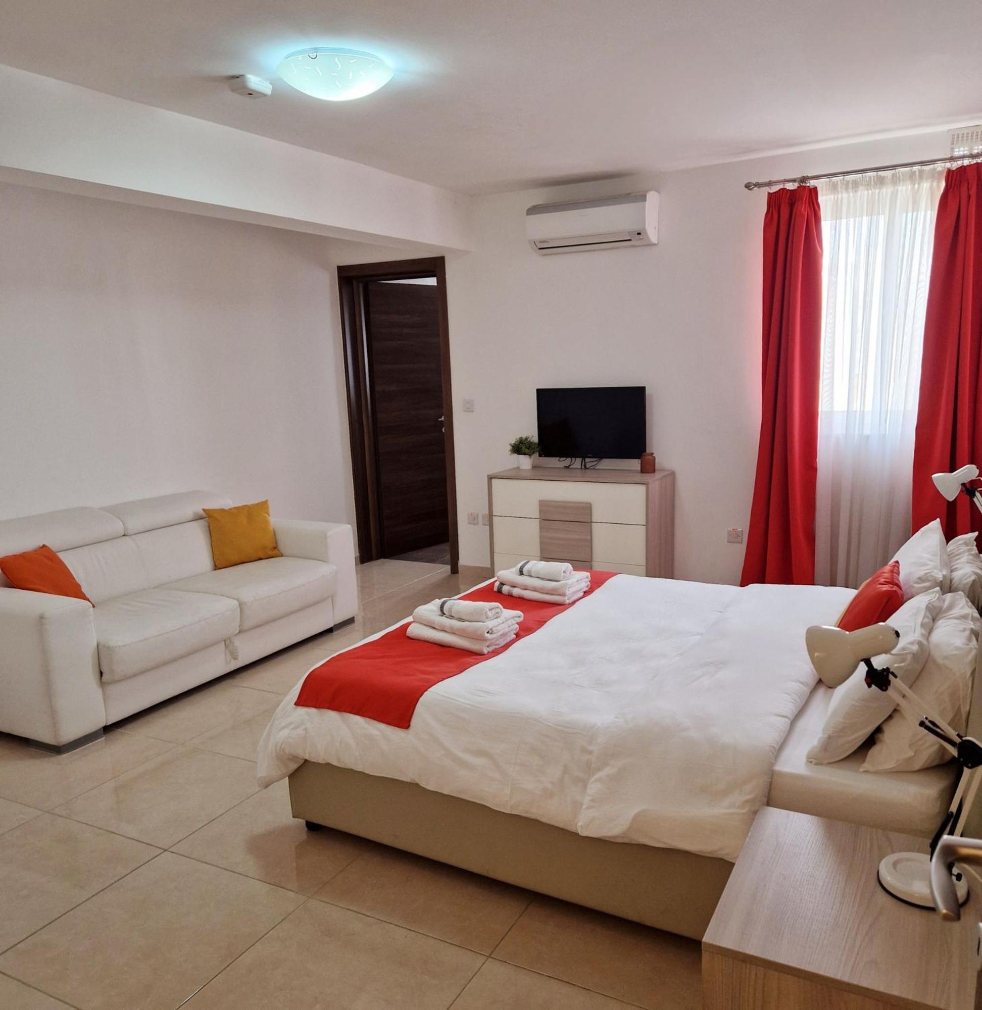 The Caves Apartments Saint Julian's Bagian luar foto